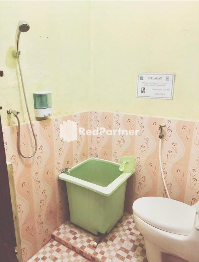 Hotel Indah Grogot Syariah Mitra Reddoorz Tanah Grogot Exterior foto