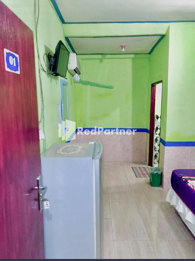 Hotel Indah Grogot Syariah Mitra Reddoorz Tanah Grogot Exterior foto